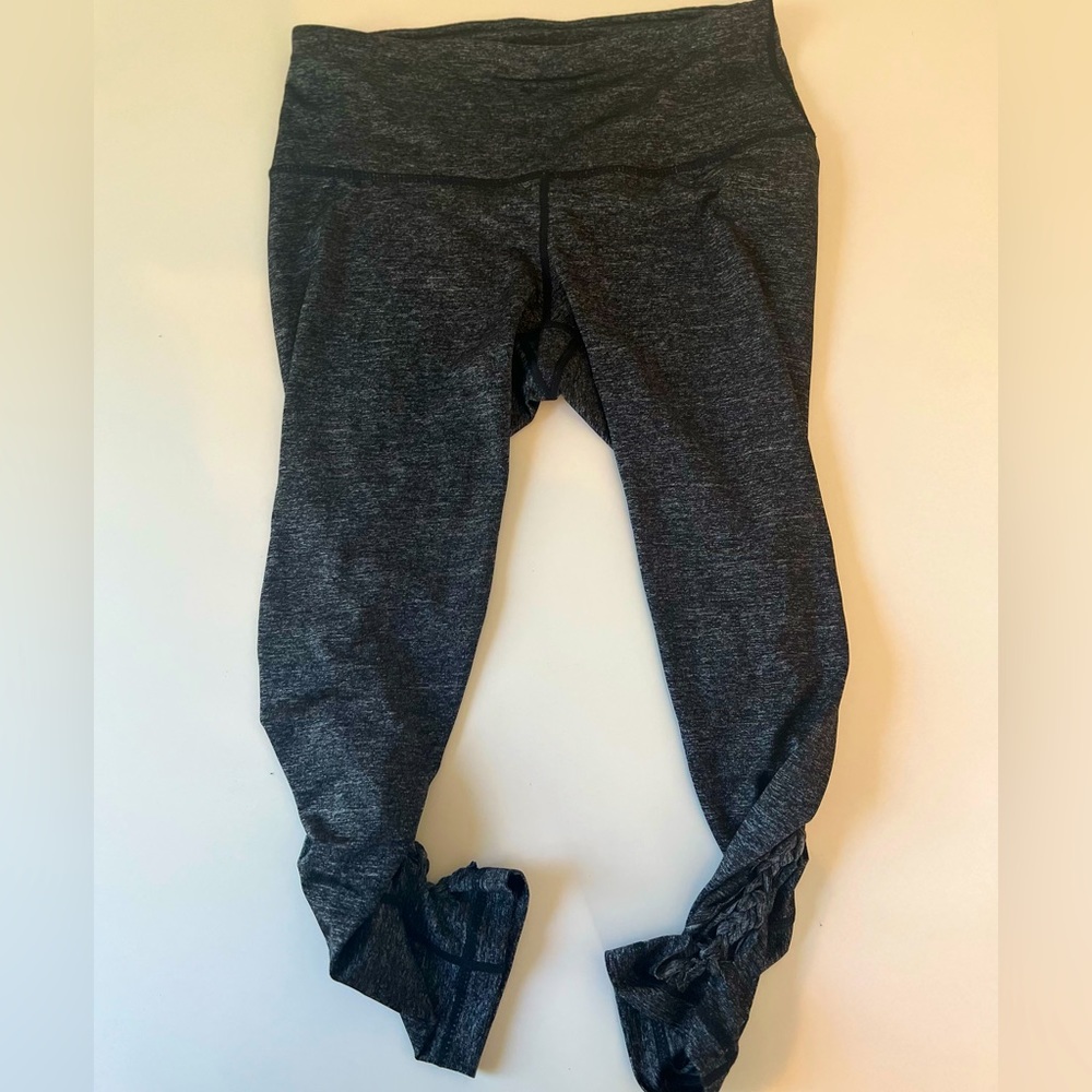 90 Degree by Reflex Heather gray cutout leggings women’s size small